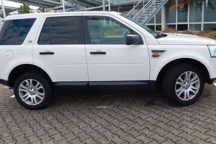 Land Rover Freelander 153.906 km 9.799 € Mönchengladbach 41066
