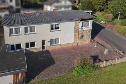 Ankommen. Wohlfühlen. Glücklich sein. - Im eigenen Haus mit Gartenparadies! 5 zimmer