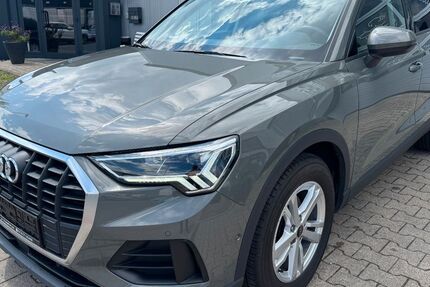 Audi Q3 127.300 km 21.990 &euro; Bielefeld 33719