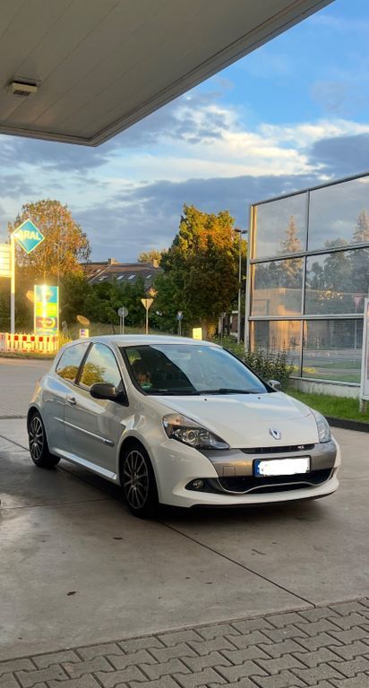 Renault Clio 199.980 km 12.900 € Brühl 50321