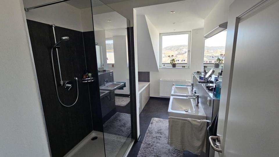 Dachgeschoßwohnung Bad Kissingen - 2.5 Zimmer, 60 m&sup2;, 660&euro; | Angebot:26356631