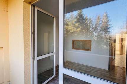 Wohnung zum Mieten in Suhl 290 € 59.1 m²