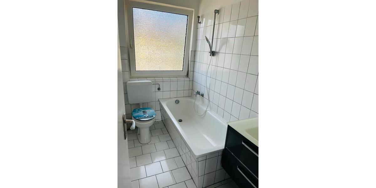Etagenwohnung Gifhorn - 3 Zimmer, 66 m&sup2;, 110.000&euro; | Angebot:27168826