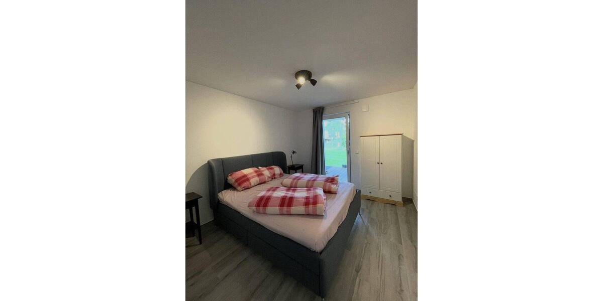 Etagenwohnung klausdorf Klausdorf - 4 Zimmer, 110 m&sup2;, 1.695&euro; | Angebot:26848317