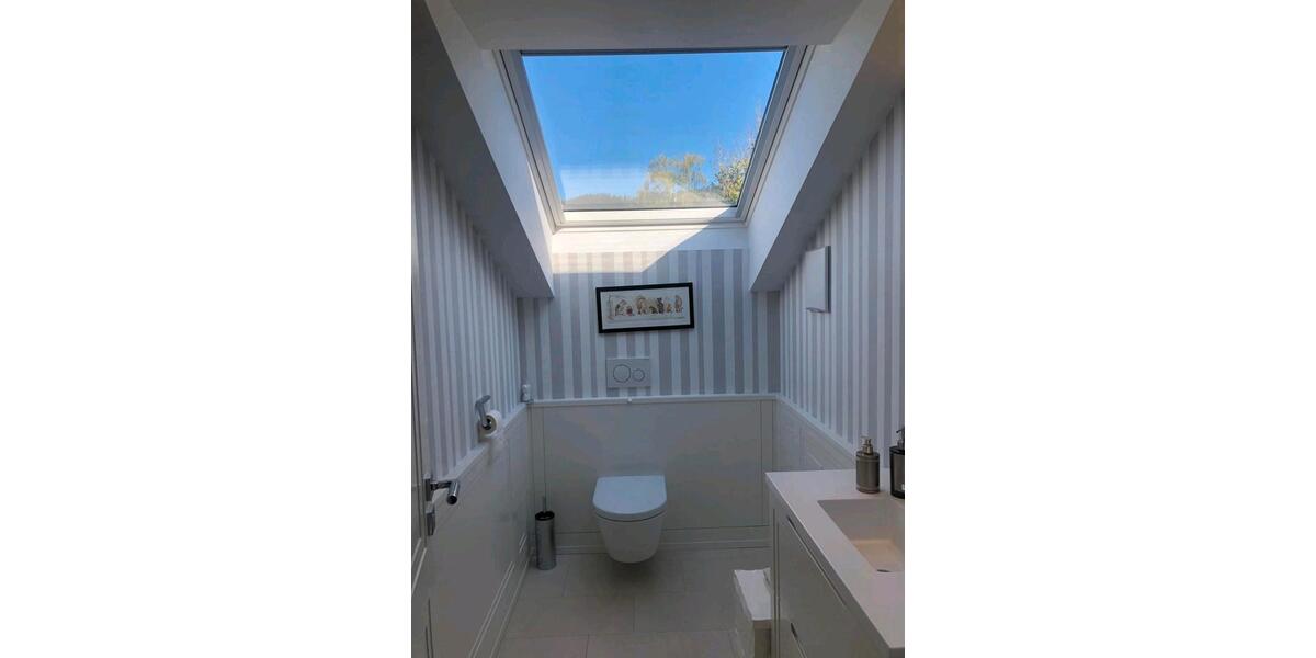 Dachgeschoßwohnung Gmund am Tegernsee - 3 Zimmer, 110 m&sup2;, 2.500.000&euro; | Angebot:23274225