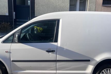 VW Caddy 145.294 km 7.200 € Duisburg 47053