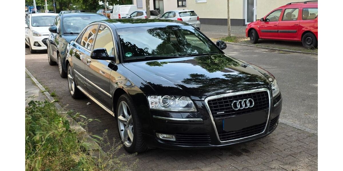 Audi A8 185.000 km 10.000 &euro; Berlin 13403