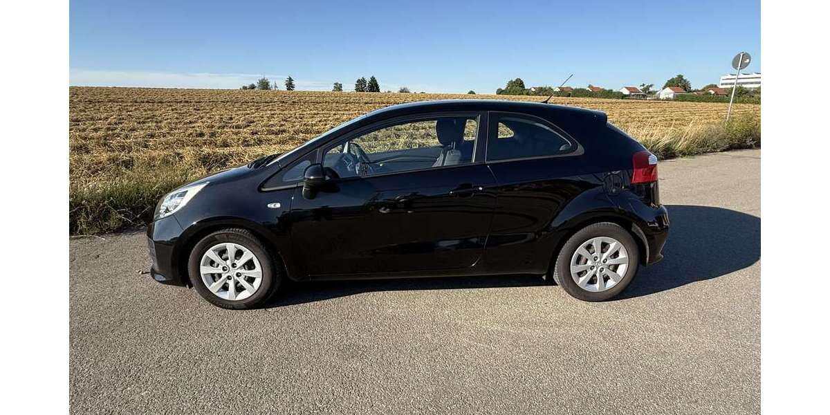 Kia Rio 105.187 km 5.500 &euro; Sindelfingen 71069