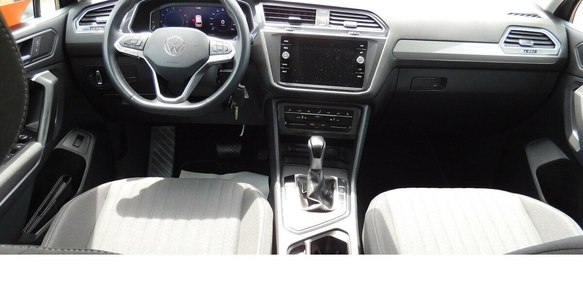 VW Tiguan Allspace 1.5 TSI Life 7 Sitze Navi DSG 31.000 km 28.390 &euro; Vordorf 38533