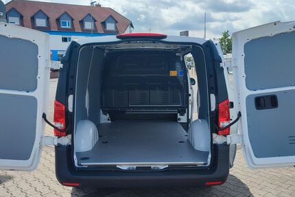 Mercedes-Benz Vito 173.500 km 15.460 &euro; Rüsselsheim 65428
