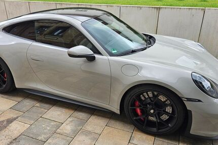 Porsche 992 9.500 km 186.000 &euro; Gelnhausen 63571