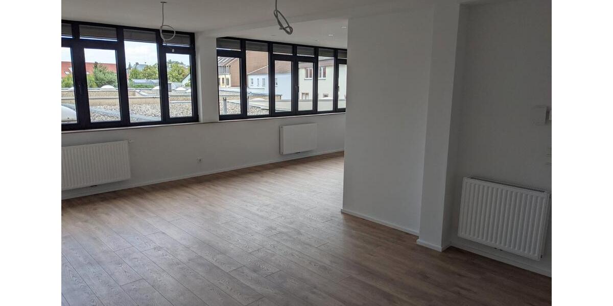 Etagenwohnung Saarlouis - 3 Zimmer, 90 m&sup2;, 245.000&euro; | Angebot:26194949
