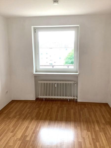 Singen in der Badewanne erlaubt - schöne 3-Zimmer-Wohnung mit Balkon