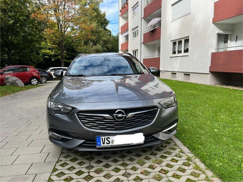 Opel Insignia 164.000 km 14.750 € Villingen-Schwenningen 78048
