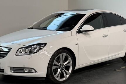 Opel Insignia 157.215 km 9.999 &euro; Tornesch 25436