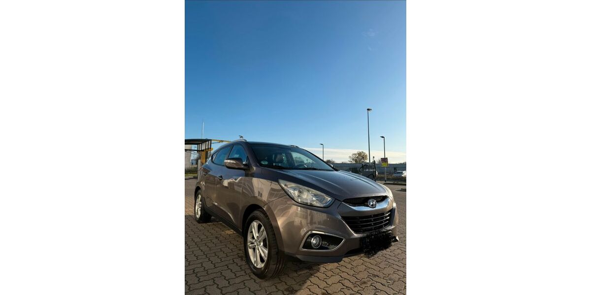 Hyundai ix35 240.000 km 6.500 &euro; Zarrentin 19246