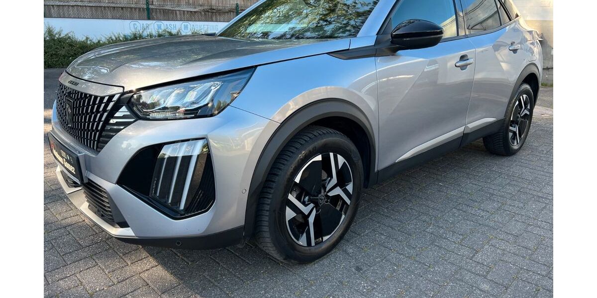 Peugeot 2008 93.000 km 15.799 &euro; Gronau 48599