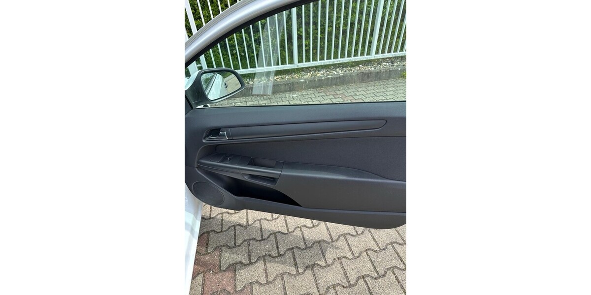 Opel Astra GTC J 175.000 km 4.000 &euro; Essen 45121