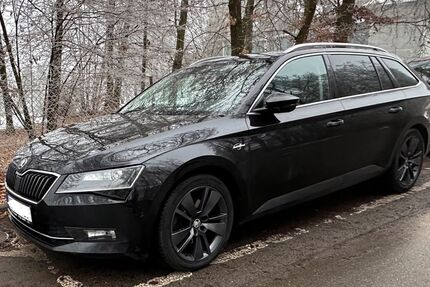 Skoda Superb 143.000 km 17.500 &euro; Herbrechtingen 89542