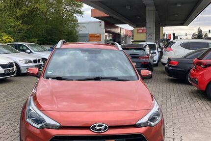 Hyundai i20 97.000 km 10.800 &euro; Neumalsch 76316