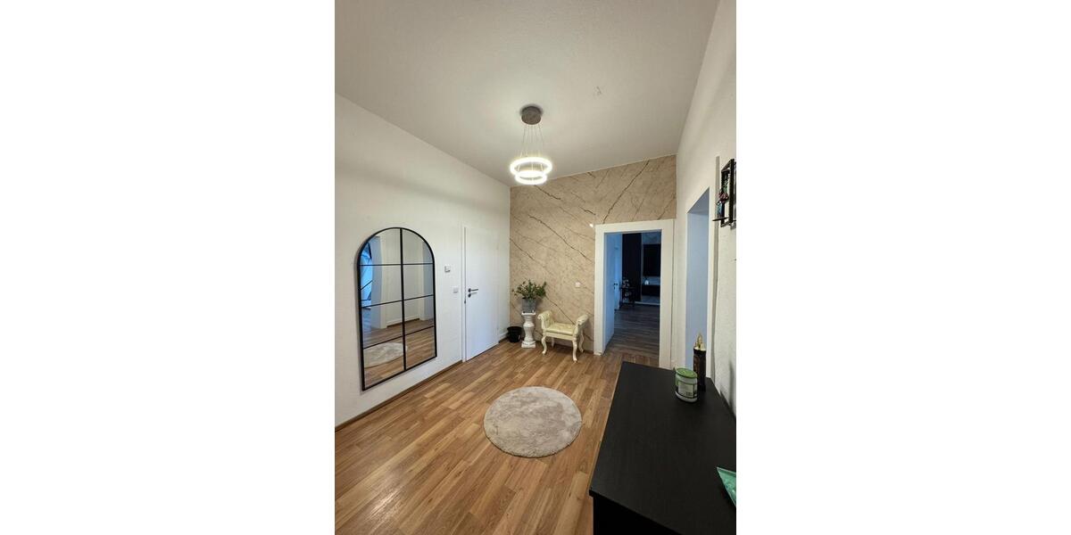 Mehrfamilienhaus, Wohnhaus Krefeld Gellep-Stratum - 9 Zimmer, 307 m&sup2;, 480.000&euro; | Angebot:25375756