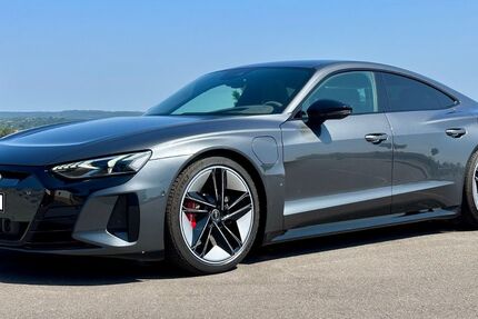 Audi RS e-tron GT 27.500 km 77.500 € Schleiden 53937