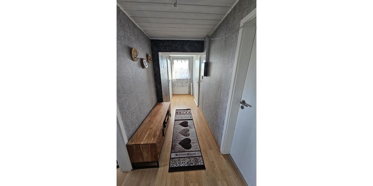Dachgeschoßwohnung Bous - 3 Zimmer, 70 m&sup2;, 650&euro; | Angebot:26532841