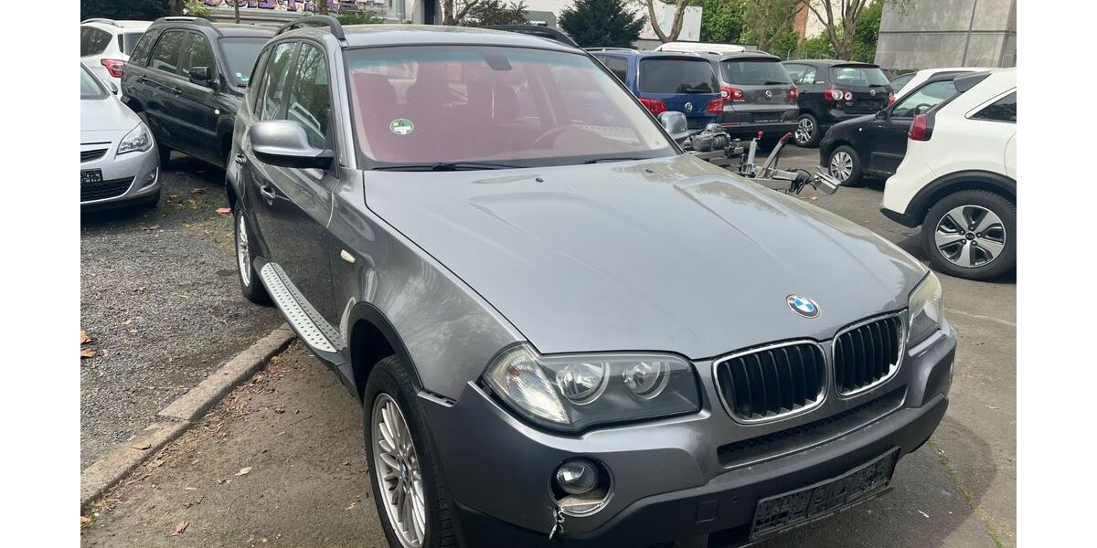 BMW X3 220.381 km 4.950 &euro; Kassel 34125