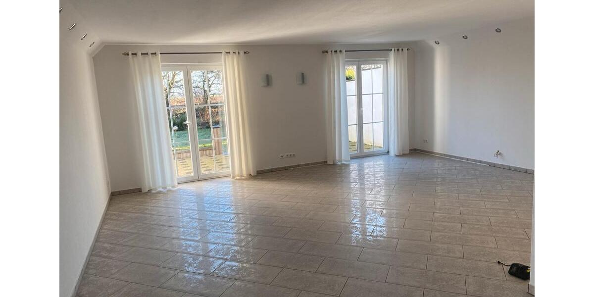 Doppelhaushälfte, Haus zu vermieten 5 zimmer