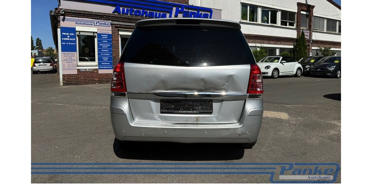Opel Zafira Innovation*7-Sitz*Tempo*SHZ*Navi*Touch* 166.937 km 3.380 &euro; Berlin 13187