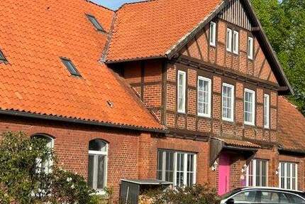 Historisches Bahnhofshotel mit Festsaal, Bühne, ehem. Gaststube und 5 Wohneinheiten auf dem Lande zimmer