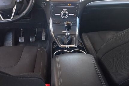 Ford S-Max 178.714 km 8.250 &euro; Ziertheim 89446