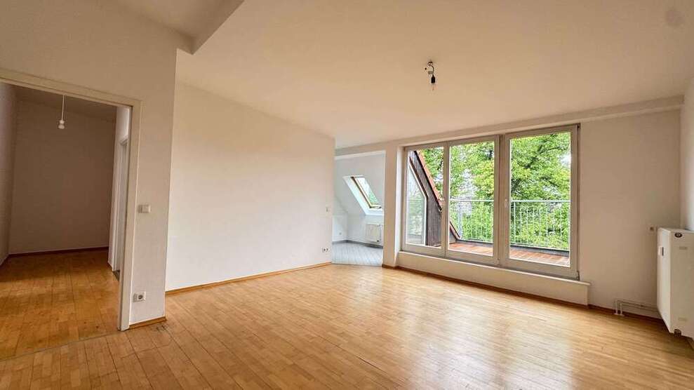 Wohnung zum Mieten in Berlin 1.558,95 € 82.05 m²