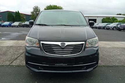 Lancia Voyager