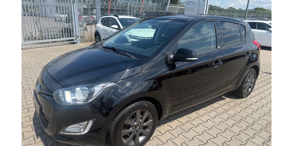 Hyundai i20 143.953 km 6.950 &euro; Achim 28832
