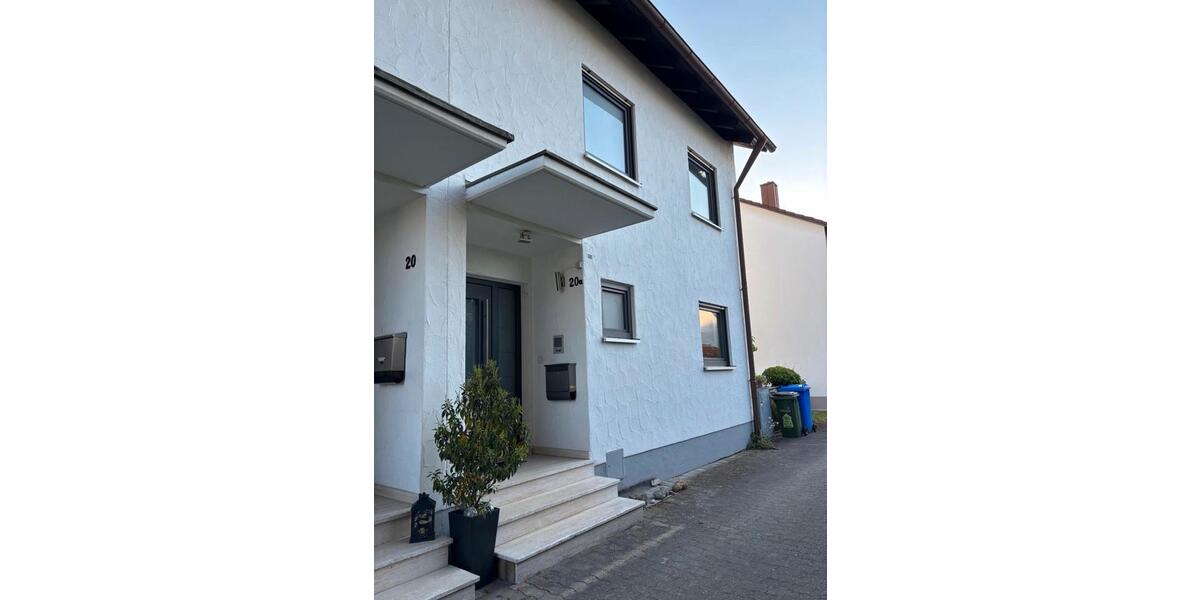 Doppelhaushälfte Beilngries - 7 Zimmer, 130 m&sup2;, 485.000&euro; | Angebot:26955648