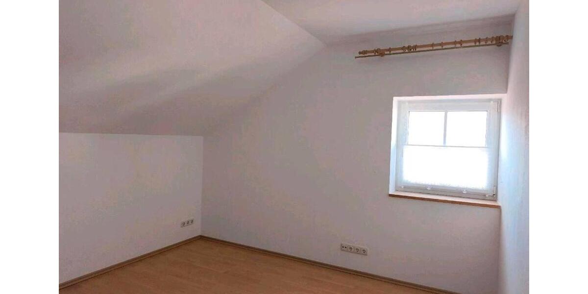 Einfamilienhaus Osterhofen - 6 Zimmer, 145 m&sup2;, 449.000&euro; | Angebot:26317025