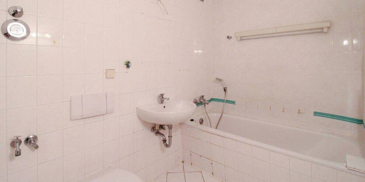 Etagenwohnung Stralsund Grünthal-Viermorgen - 3 Zimmer, 82 m&sup2;, 149.000&euro; | Angebot:26788219
