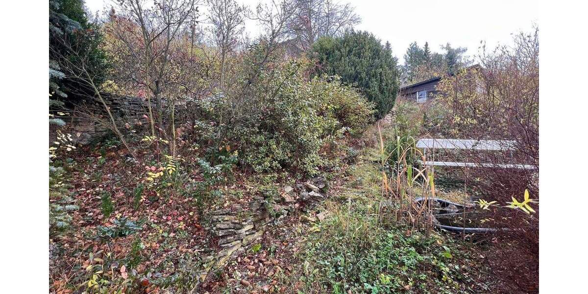Mehrfamilienhaus, Wohnhaus Plaue - 4 Zimmer, 136 m&sup2;, 108.000&euro; | Angebot:25747557