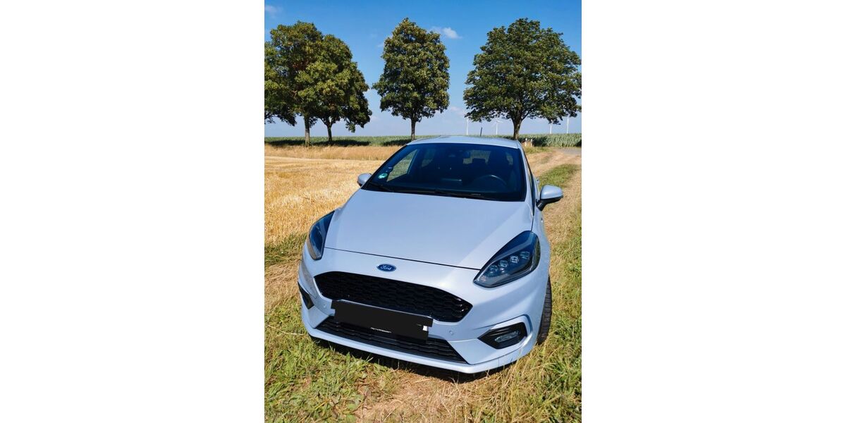 Ford Fiesta 63.300 km 14.490 &euro; Issum 47661