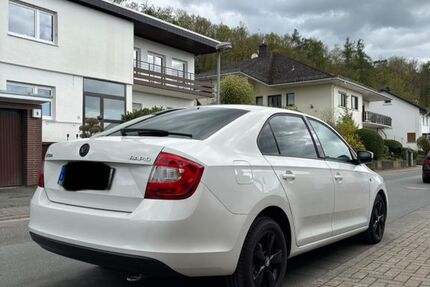 Skoda Rapid 149.800 km 5.450 &euro; Wetzlar 35580