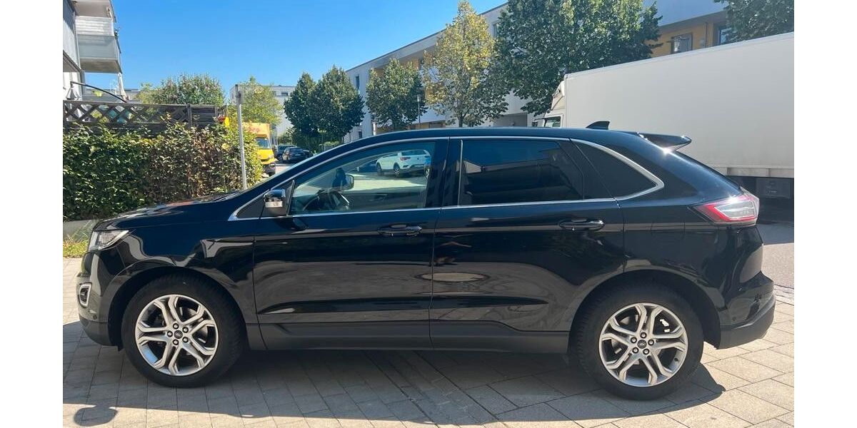 Ford Edge 126.000 km 13.500 &euro; München 81829