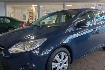 Ford Focus 128.269 km 4.950 &euro; Steinbergkirche 24972