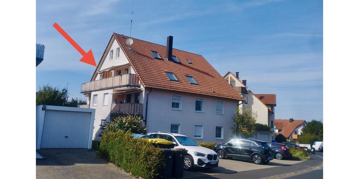 2-Zimmer-DG-Wohnung mit Balkon (Markise) in Werneck AB SOFORT zimmer