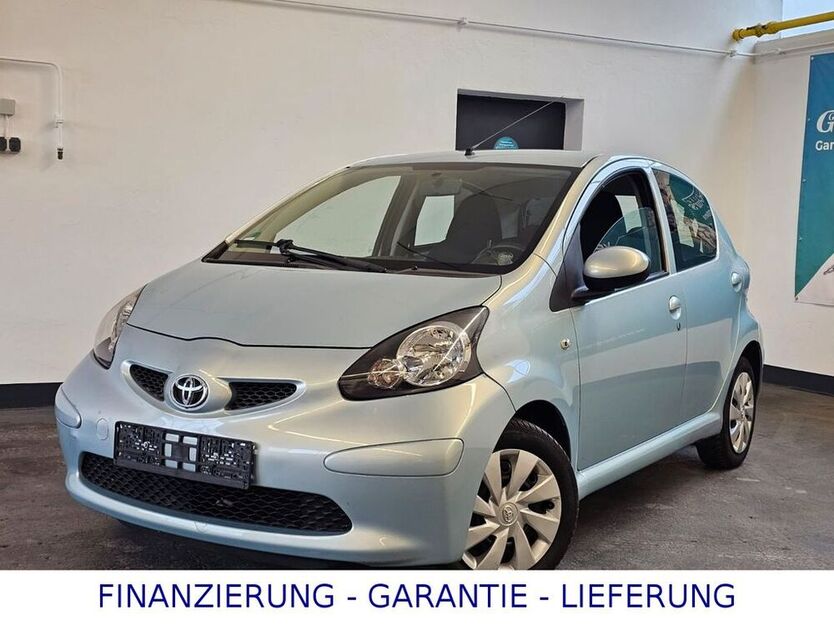 Aygo (X)
