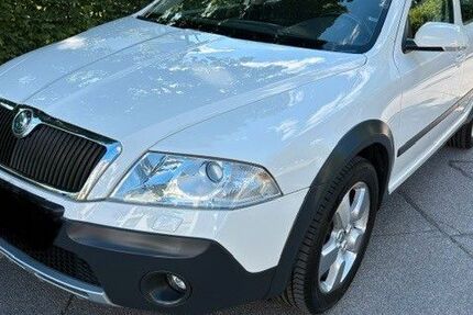 Skoda Octavia 119.879 km 8.750 &euro; Olching 82140