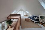 Dachgeschoßwohnung Cuxhaven - 2.5 Zimmer, 135 m&sup2;, 949&euro; | Angebot:26004700