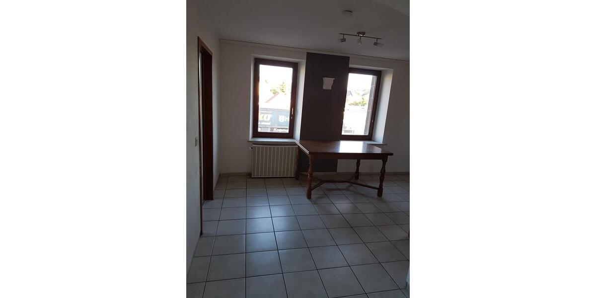 Wohnung Wadgassen, Zentrale Lage, 4 Z,K,Bad, Kellerraum 4 zimmer