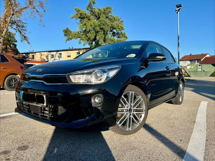 Kia Rio 150.000 km 9.399 € Teublitz 93158