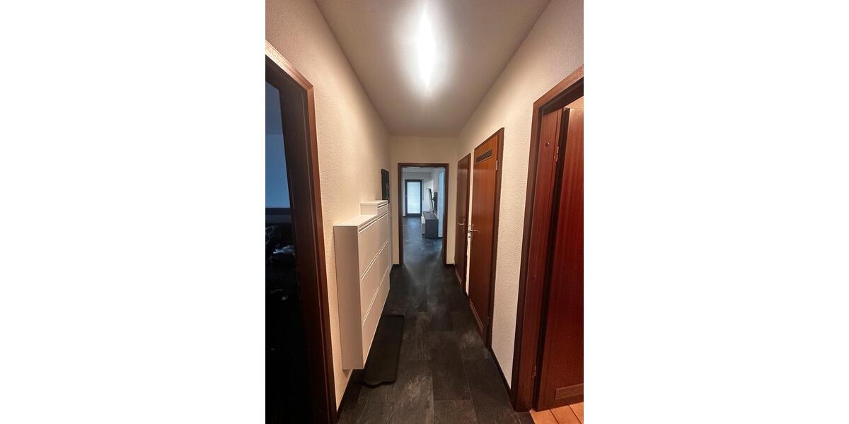 Etagenwohnung Schwieberdingen - 2.5 Zimmer, 73 m&sup2;, 1.200&euro; | Angebot:24675552